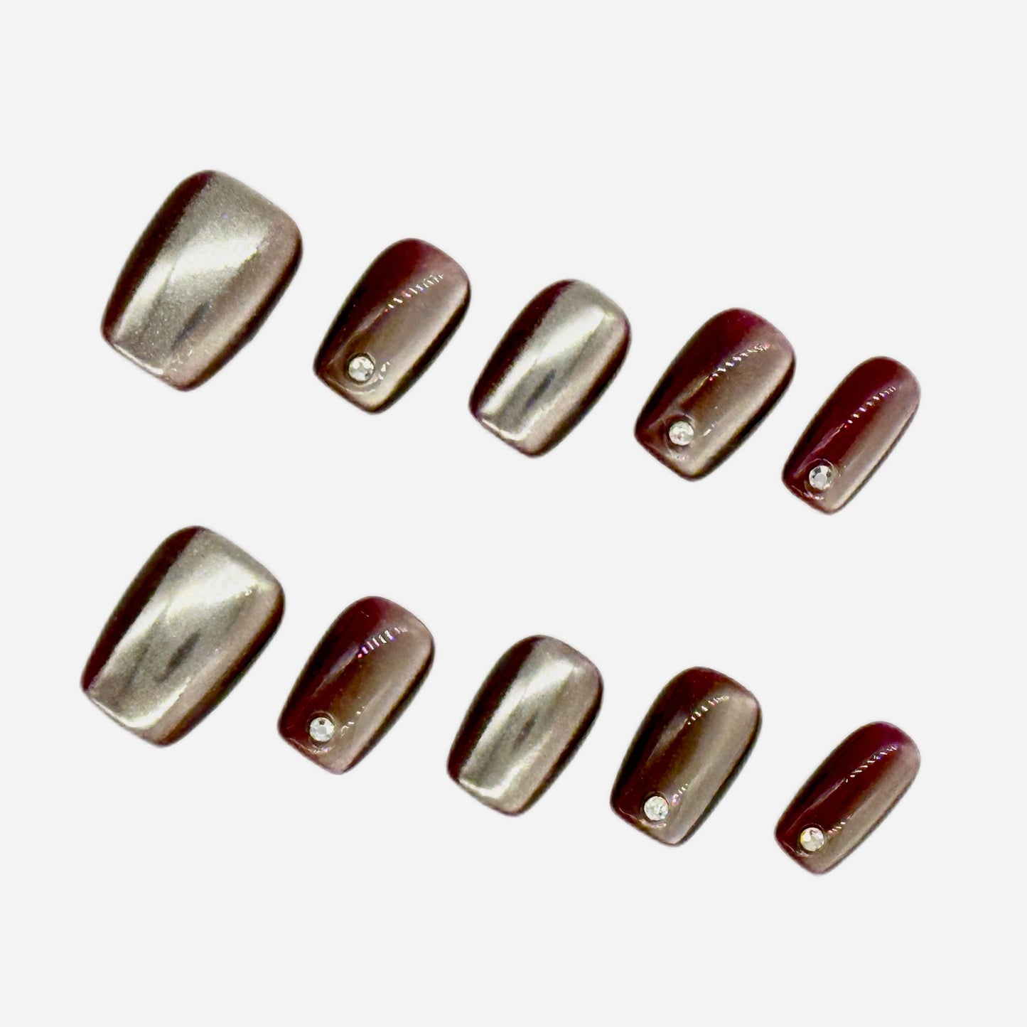 Metallic Glow Press On Nails – Brown & Gold Short