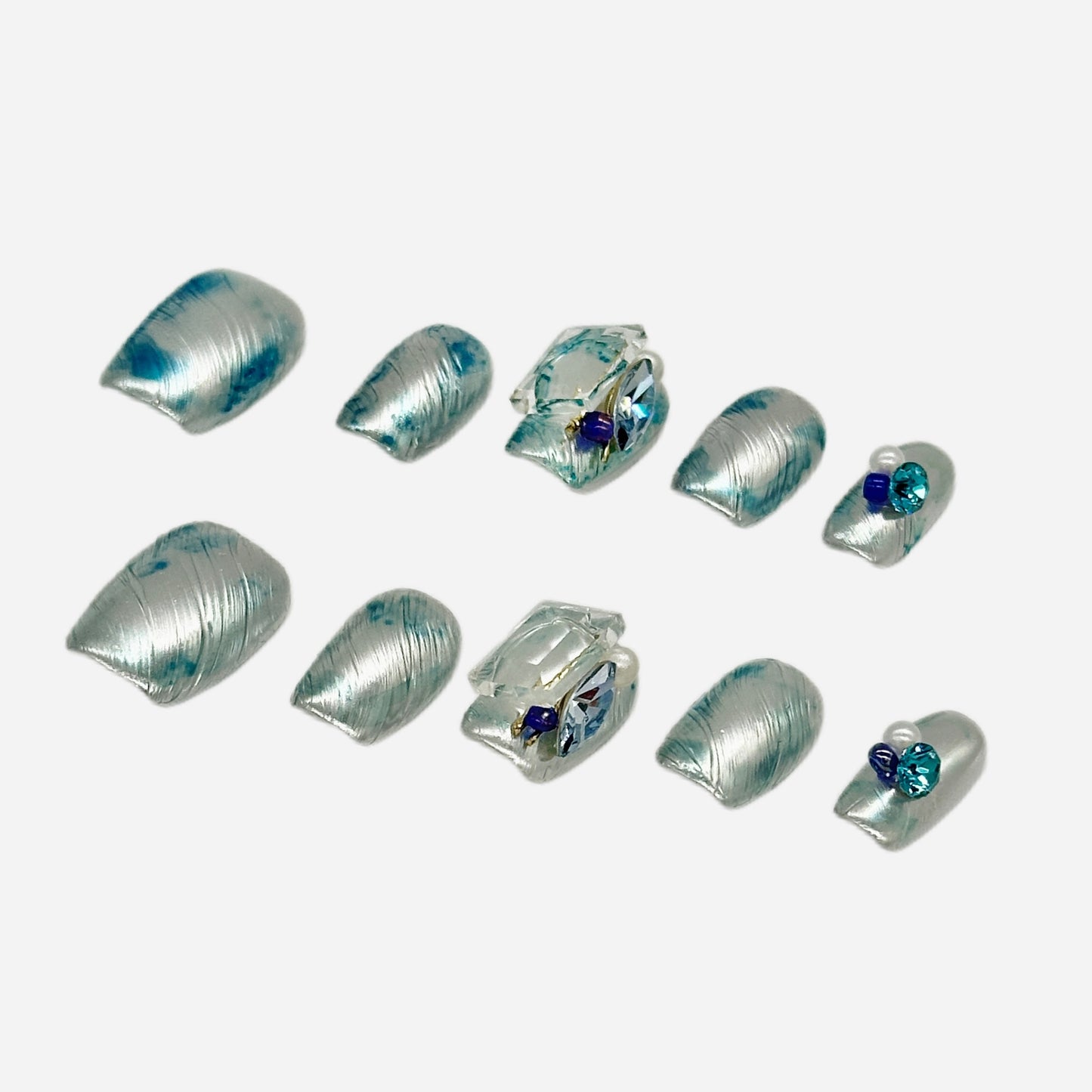 Metallic Silver Press On Nails – Square with 3D Gems