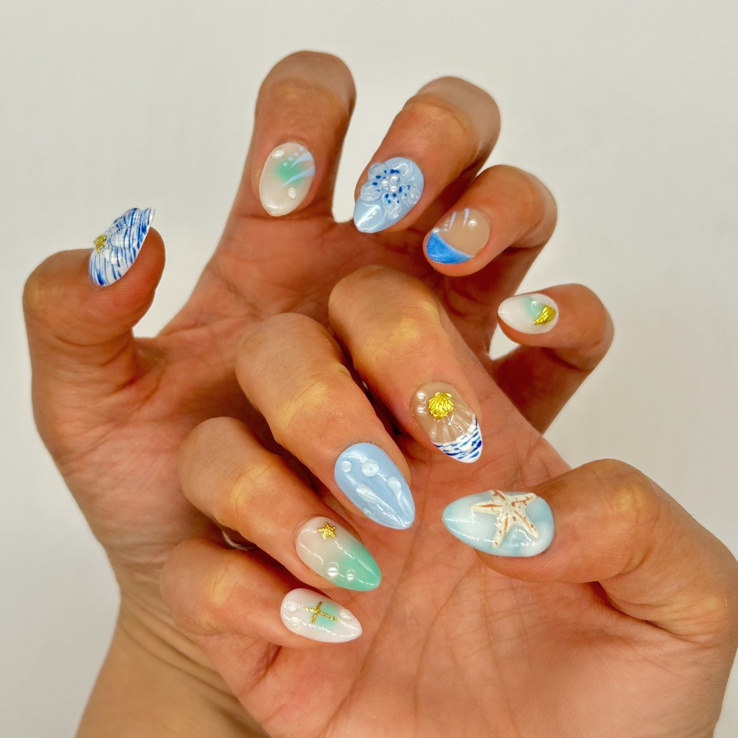 Ocean Breeze Press On Nails – Almond