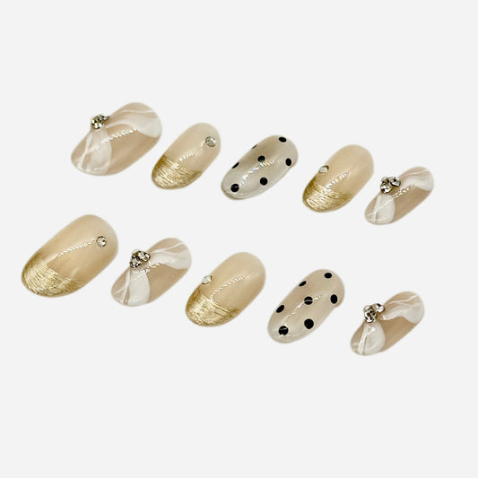 Polka Dot & Bow Press On Nails – Oval/Round